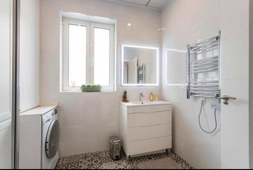 Lovely Barrio Apartment Аликанте Экстерьер фото