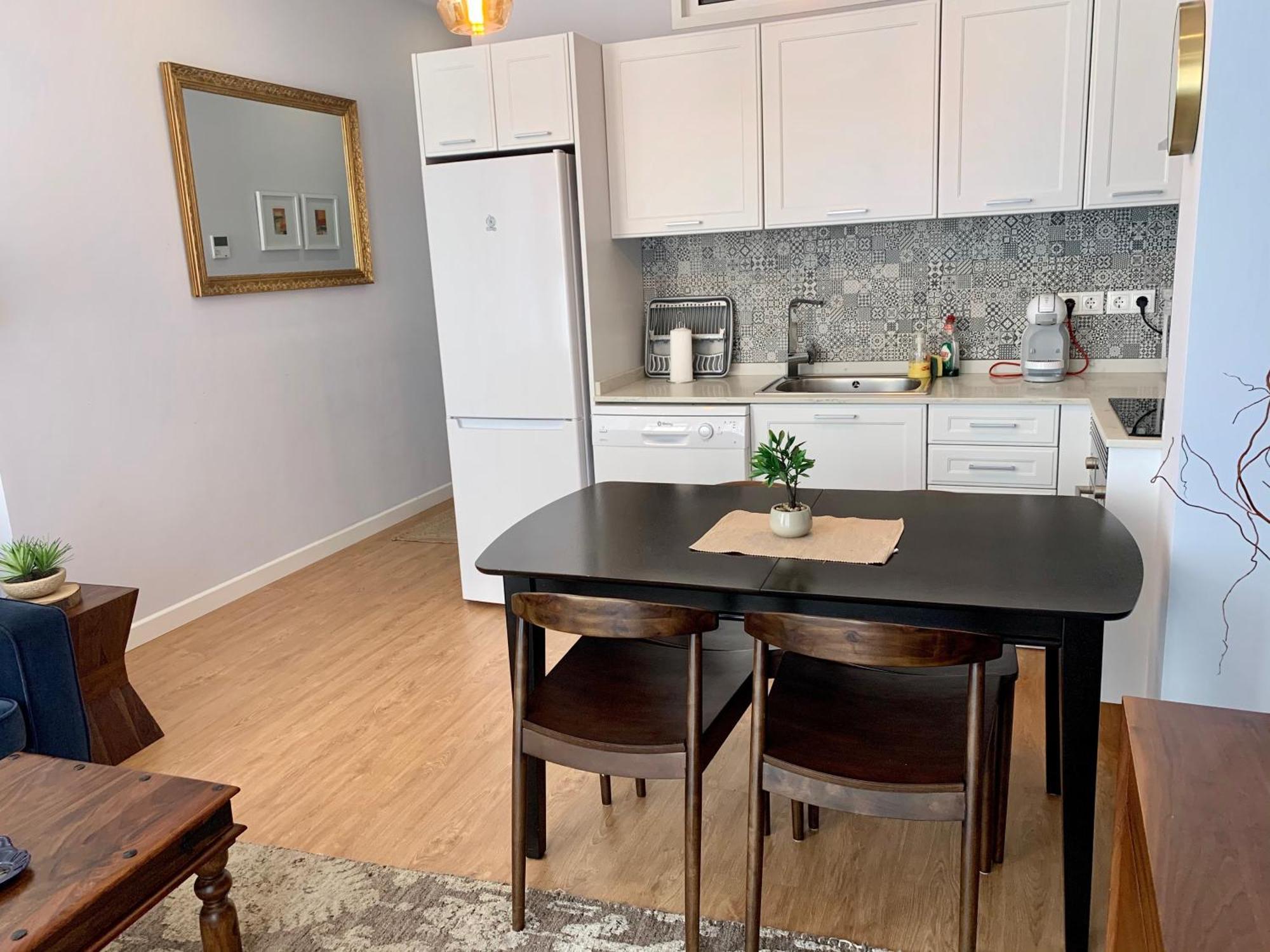Lovely Barrio Apartment Аликанте Экстерьер фото